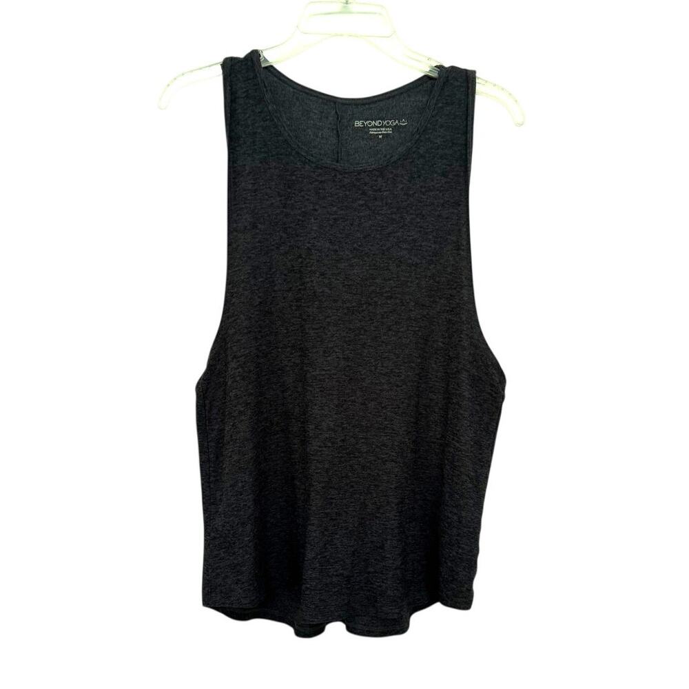 Beyond Yoga Twist Back Tank in Heathered Charcoal Grey Size Medium